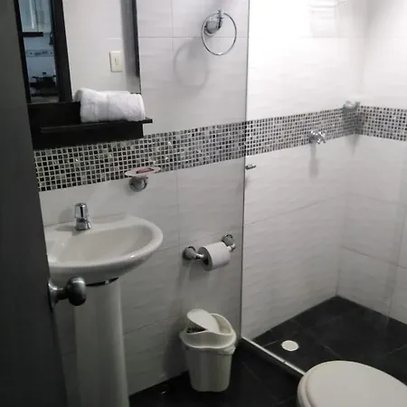 Apartamento El Laguito Apto Cerca A La Playa
