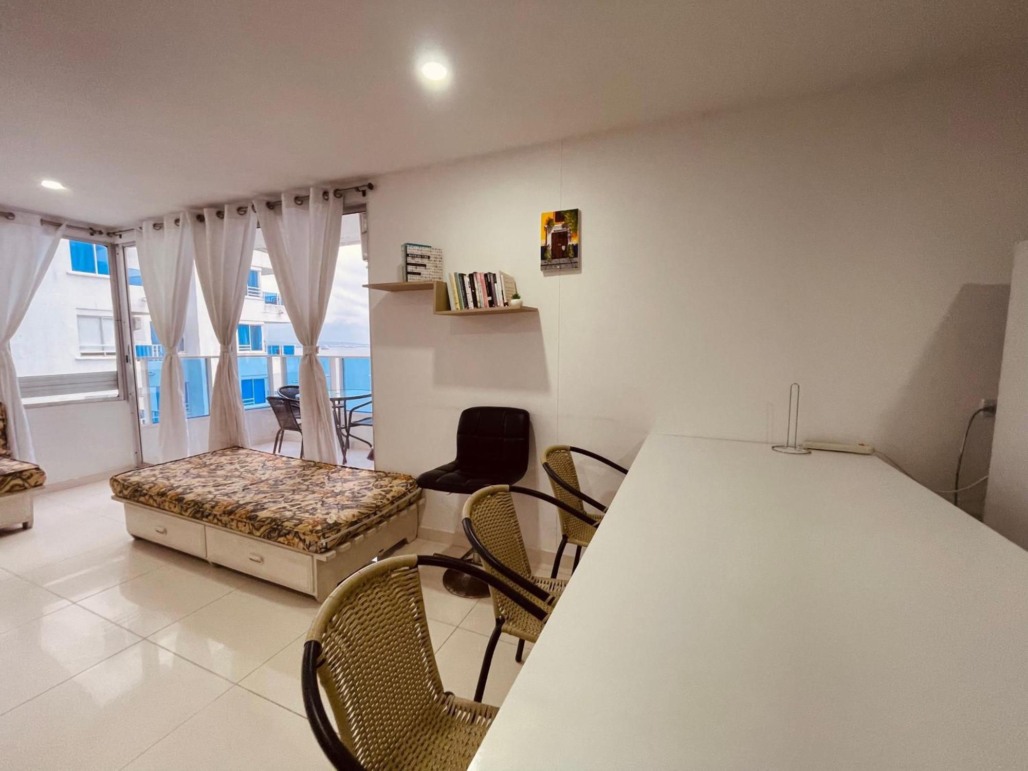 El Laguito Apto Cerca A La Playa Cartagena