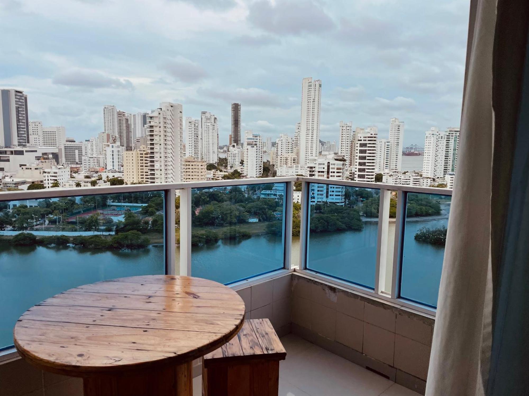 El Laguito Apto Cerca A La Playa Apartment Cartagena