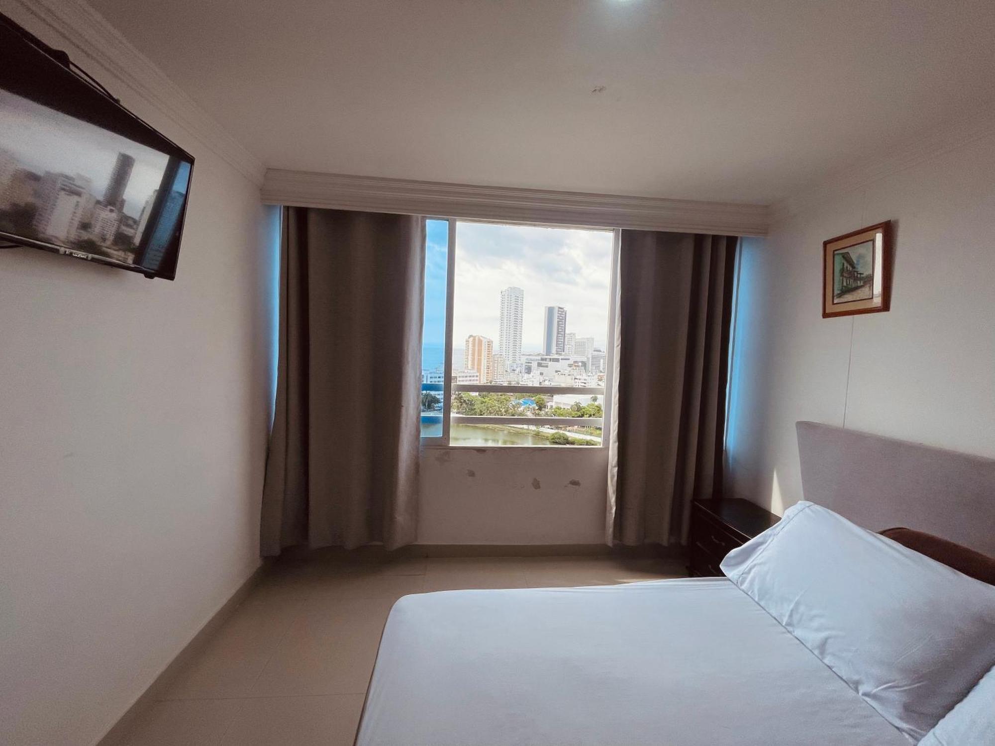 Apartment El Laguito Apto Cerca A La Playa